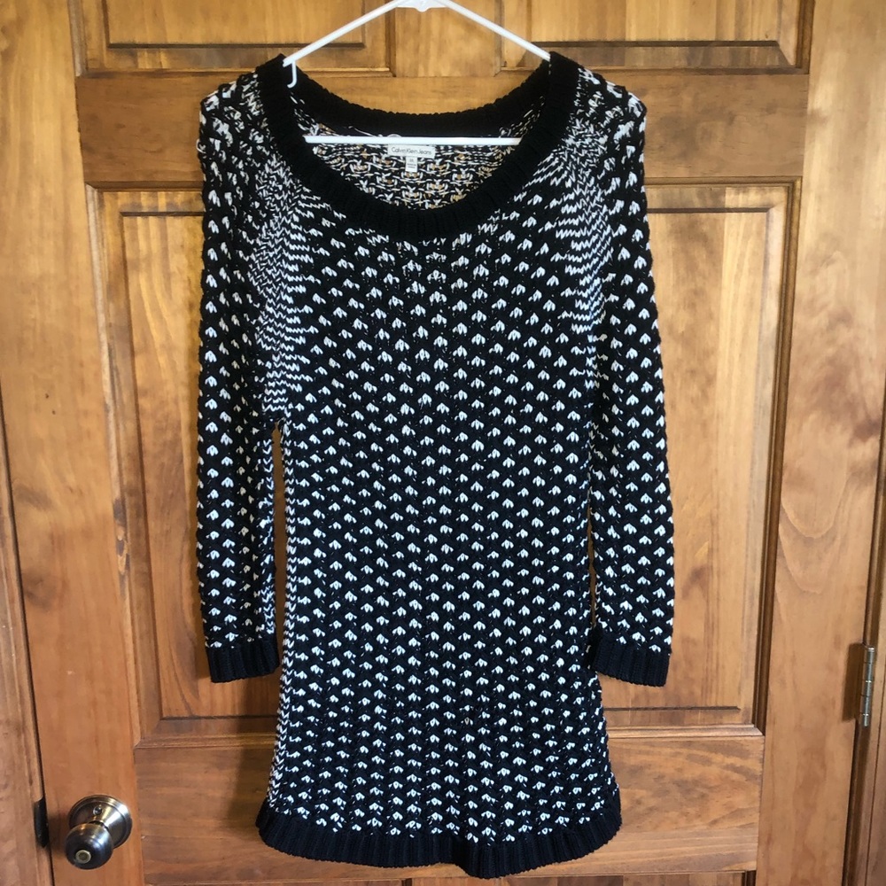 Calvin Klien knit crochet sweater size medium